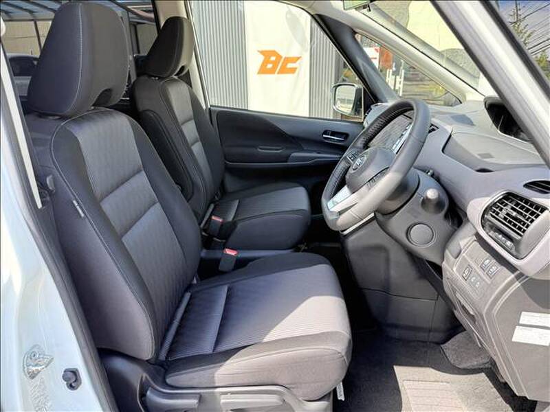 2021 NISSAN SERENA for sale - photo 10