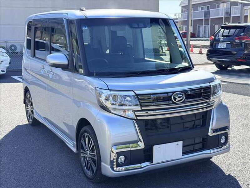 2018 DAIHATSU TANTO for sale - photo 6