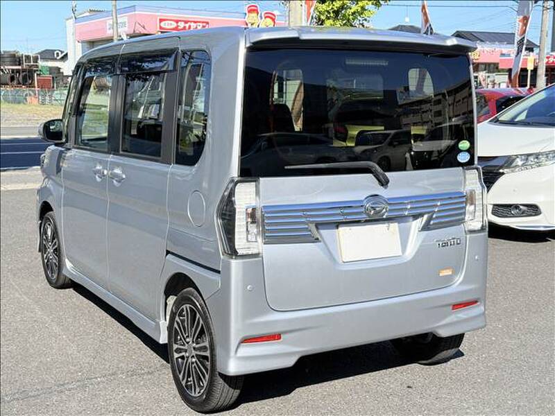 2018 DAIHATSU TANTO for sale - photo 9