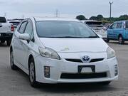 2011 TOYOTA PRIUS S