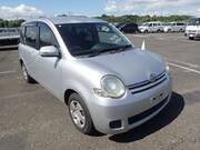 2009 TOYOTA SIENTA X LIMITED