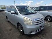 2009 TOYOTA NOAH X