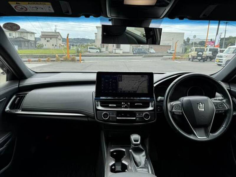 2022 TOYOTA CROWN for sale - photo 3