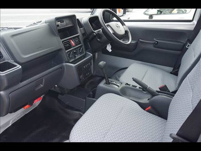 2026 NISSAN CLIPPER TRUCK for sale - photo 11