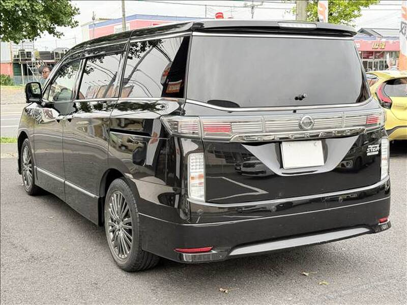 2019 NISSAN ELGRAND for sale - photo 9