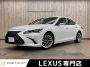 2022 LEXUS ES
