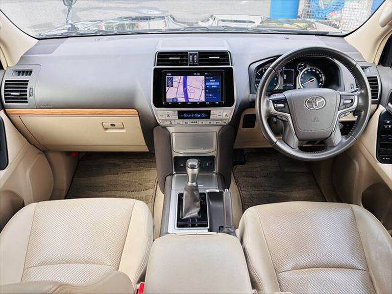 2019 TOYOTA LAND CRUISER PRADO (LEXUS GX400) for sale - photo 4