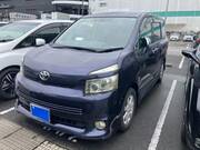2007 TOYOTA VOXY