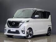 2022 NISSAN ROOX