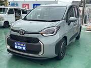 2023 TOYOTA SIENTA