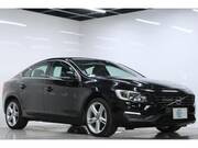 2017 VOLVO S60
