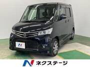 2010 NISSAN ROOX