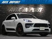 2020 PORSCHE MACAN