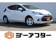 2025 TOYOTA AQUA