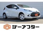 2025 TOYOTA AQUA