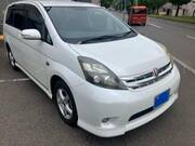 2009 TOYOTA ISIS PLATANA