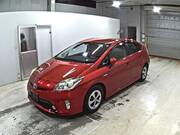 2014 TOYOTA PRIUS S
