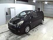 2015 TOYOTA ISIS PLATANA