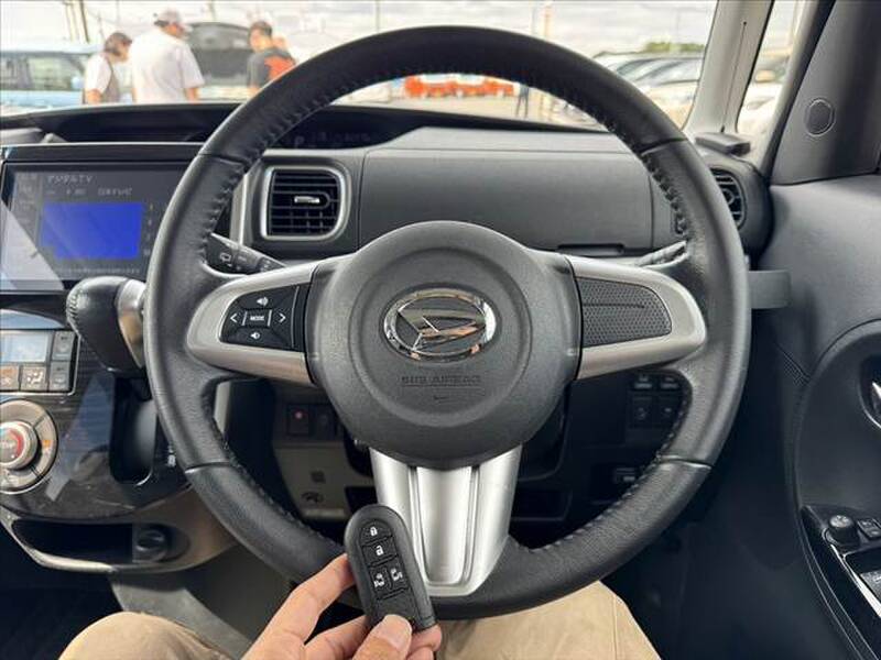 2015 DAIHATSU TANTO for sale - more photos
