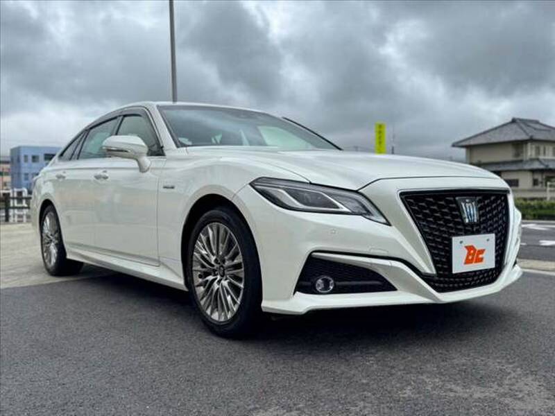 2020 TOYOTA CROWN for sale - photo 9