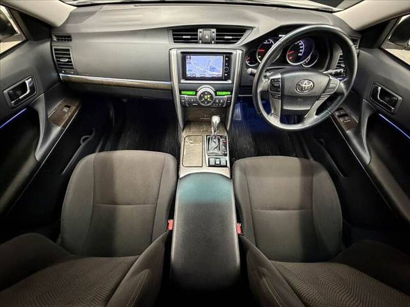 2012 TOYOTA MARK X for sale - photo 3