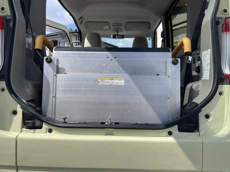 2014 DAIHATSU TANTO for sale - photo 9
