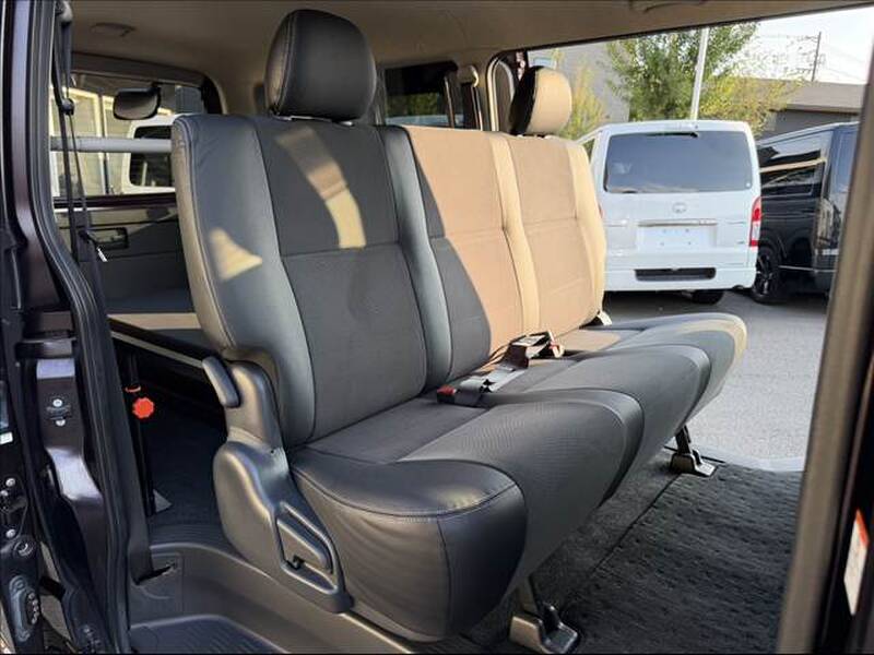 2015 TOYOTA HIACE VAN for sale - photo 9