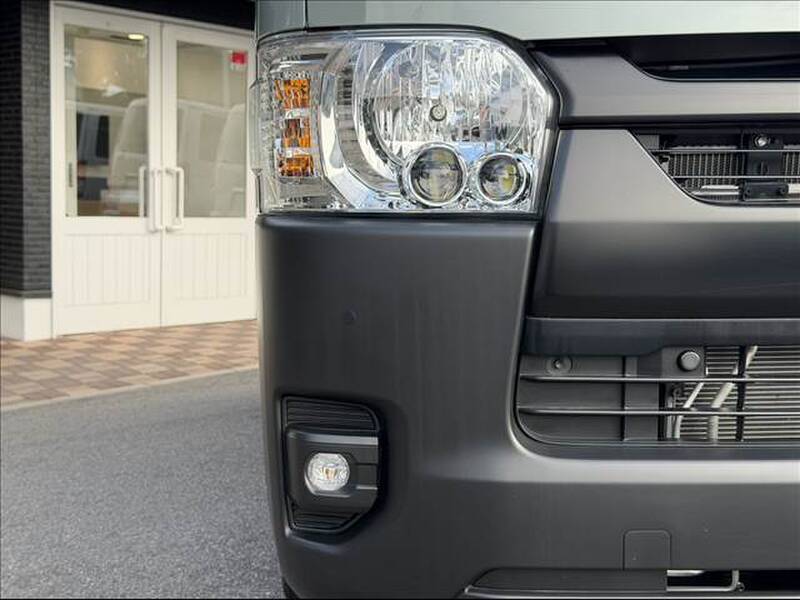 2025 TOYOTA HIACE VAN for sale - photo 10
