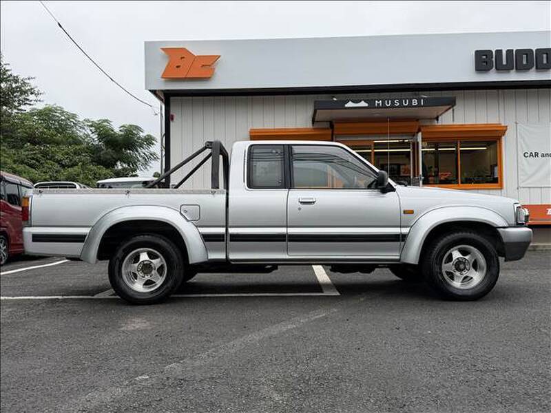 1997 MAZDA PROCEED for sale - more photos