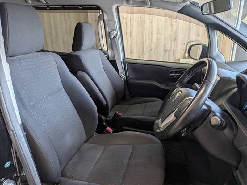 2015 TOYOTA VOXY V for sale - photo 10