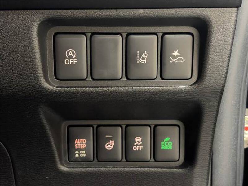 2021 MITSUBISHI DELICA D5 for sale - photo 10