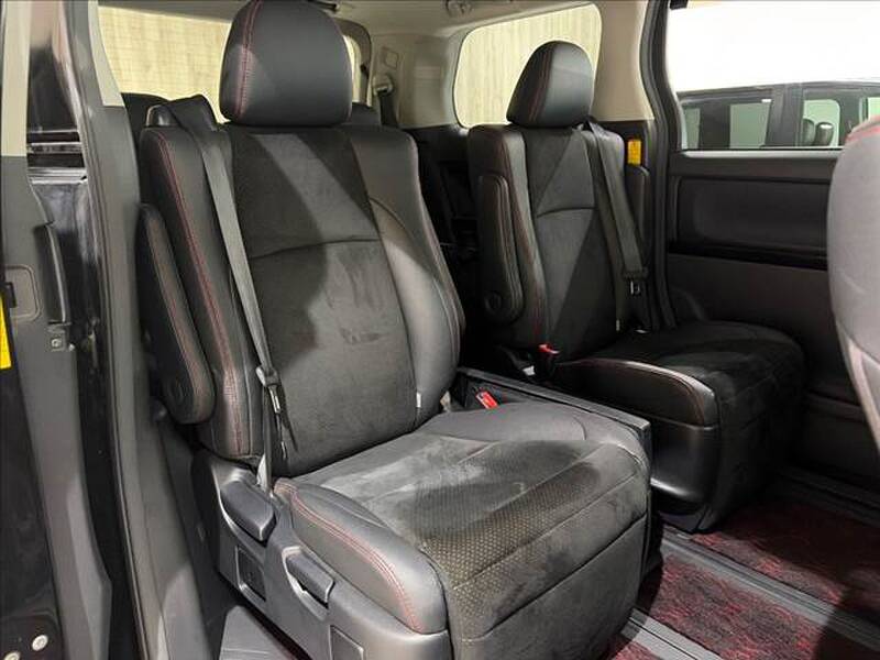 2013 TOYOTA VELLFIRE for sale - photo 11
