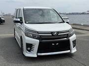 2017 TOYOTA VOXY ZS KIRAMEKI II