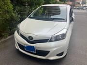 2011 TOYOTA VITZ F