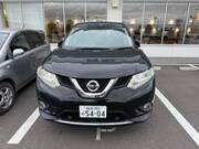 2015 NISSAN X-TRAIL