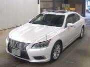 2017 LEXUS LS