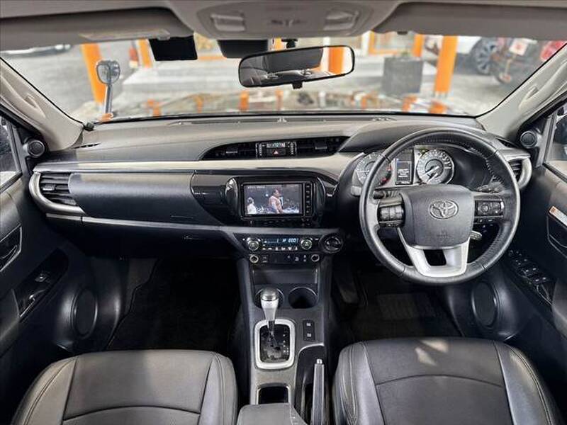 2020 TOYOTA HILUX for sale - photo 3