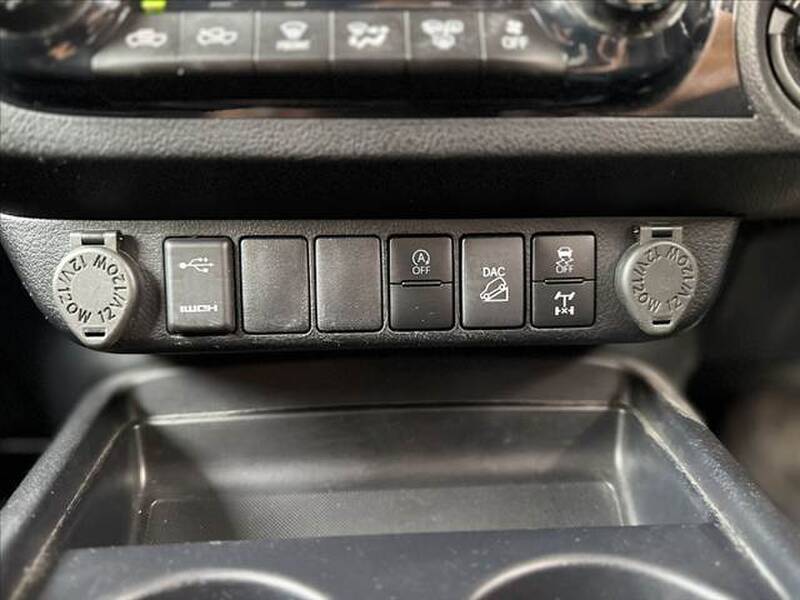 2020 TOYOTA HILUX for sale - photo 6