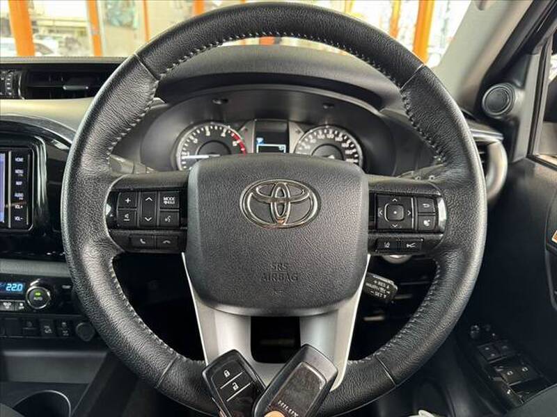 2020 TOYOTA HILUX for sale - more photos
