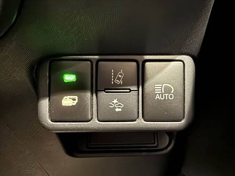 2015 TOYOTA AQUA for sale - photo 6