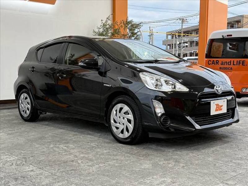 2015 TOYOTA AQUA for sale - photo 9