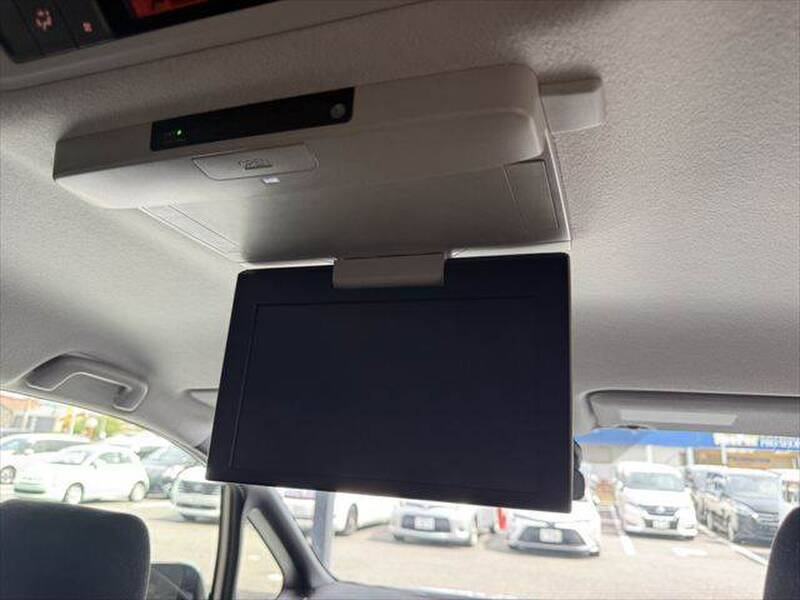 2016 TOYOTA NOAH for sale - more photos
