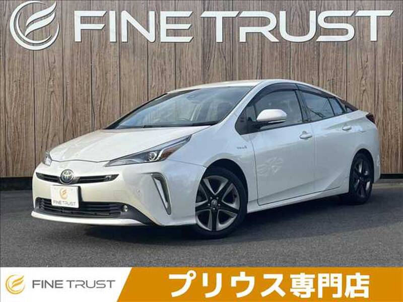 2019 TOYOTA PRIUS for sale