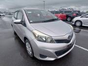 2011 TOYOTA VITZ