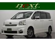 2013 TOYOTA VOXY