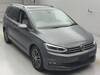 VOLKSWAGEN GOLF TOURAN