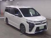 2021 TOYOTA VOXY