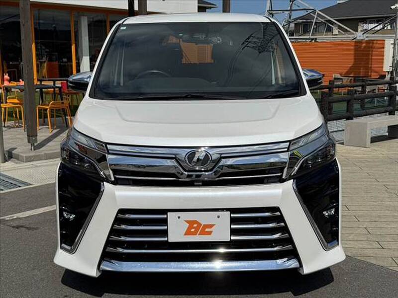 2020 TOYOTA VOXY for sale - photo 10