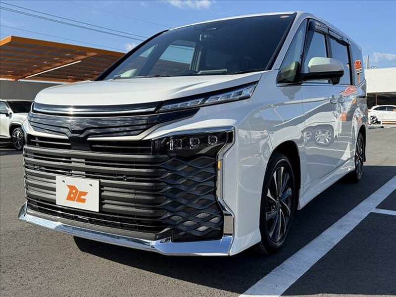 2022 TOYOTA VOXY for sale - photo 9