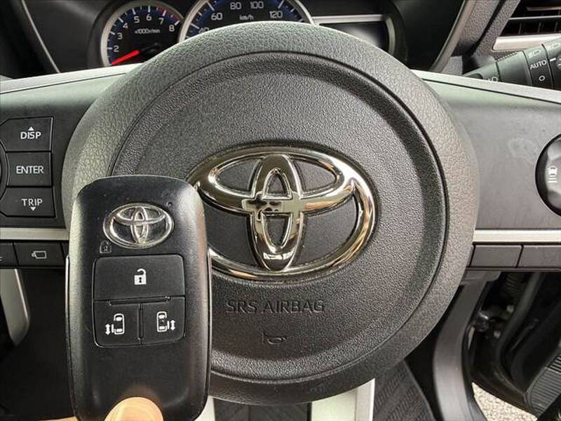 2021 TOYOTA ROOMY for sale - photo 4